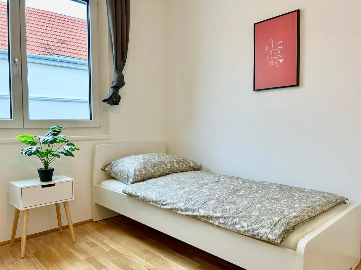 80 M2 - Terrace - Free Parking Apartment Wien Ngoại thất bức ảnh